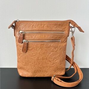 Bueno Leather Collection  Leather Crossbody Bag Tan Embossed